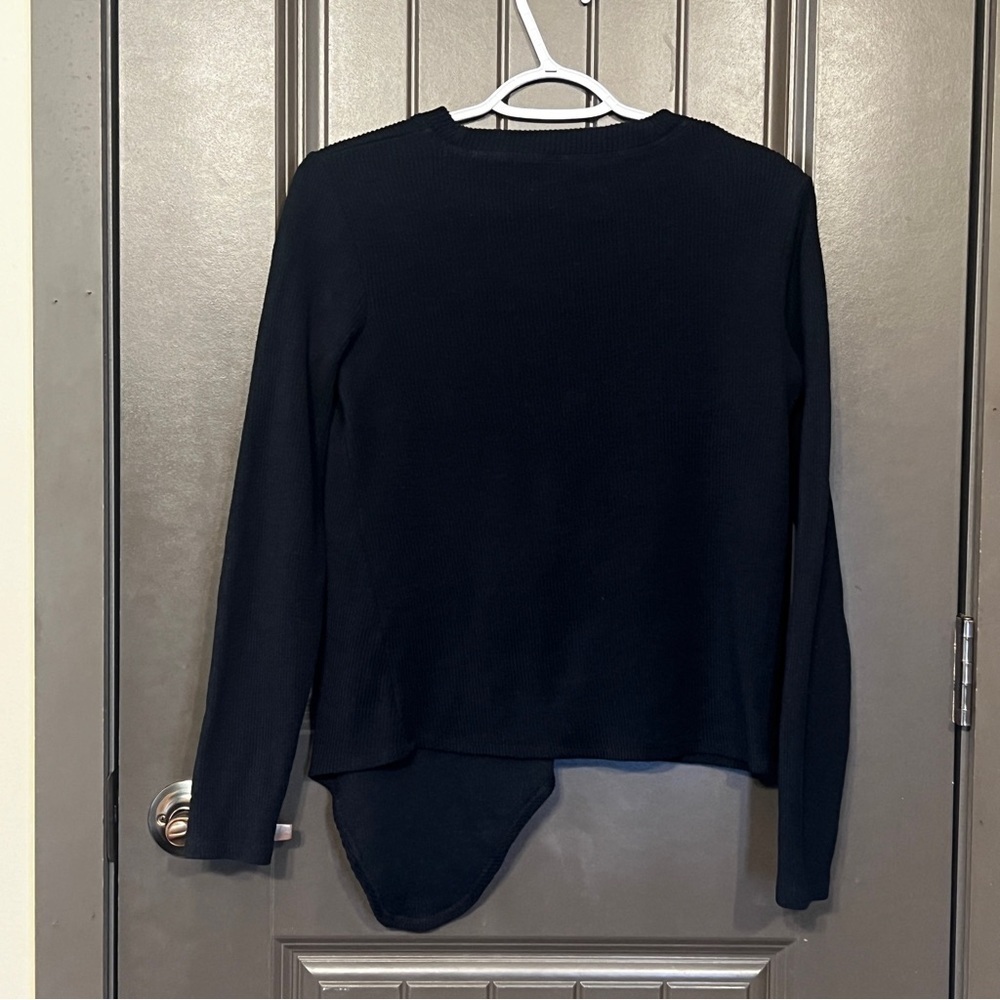 Madewell Black Long Sleeved Ribbed Asymmetrical Top, Size Extra Small - Picture 5 of 7